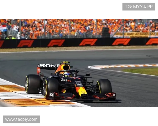 F1赛场风云再起维斯塔潘领衔新赛季争冠格局生变 F1赛场风云再起维斯塔潘领衔新赛季争冠格局生变