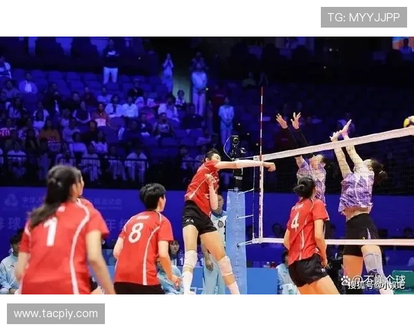 国家队逆转夺冠点燃赛场激情全场欢呼震撼人心时刻再掀高潮盛况现场 国家队逆转夺冠点燃赛场激情全场欢呼震撼人心时刻再掀高潮盛况现场