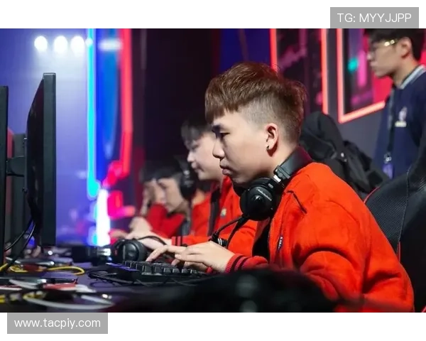 新星强势爆发引领赛季格局网坛劲旅巅峰对决战火再度升级激荡全场