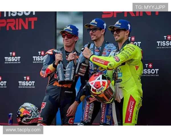 MotoGP赛季焦点汇总：冠军争夺战全面升级热潮再掀起新动向