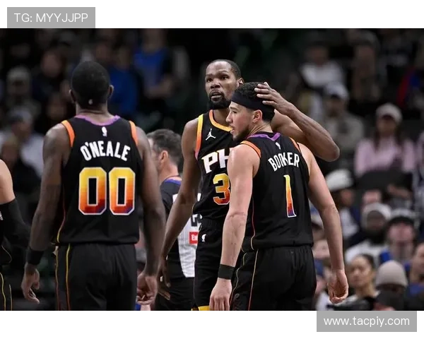 NBA赛季激战升级多队交易传闻升温球星表现引热议季后席位争夺