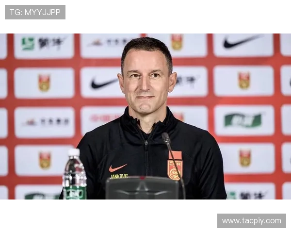 中国男足迎来新帅首秀亚洲杯备战全面提速引热议球迷期待高涨再创新