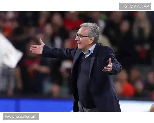 国家队世界杯预选赛关键战取胜年轻球员表现抢眼主教练战术调整成效显著